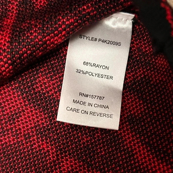 Inner Circle • Snake Print Keyhole Sweater - Picture 3 of 8